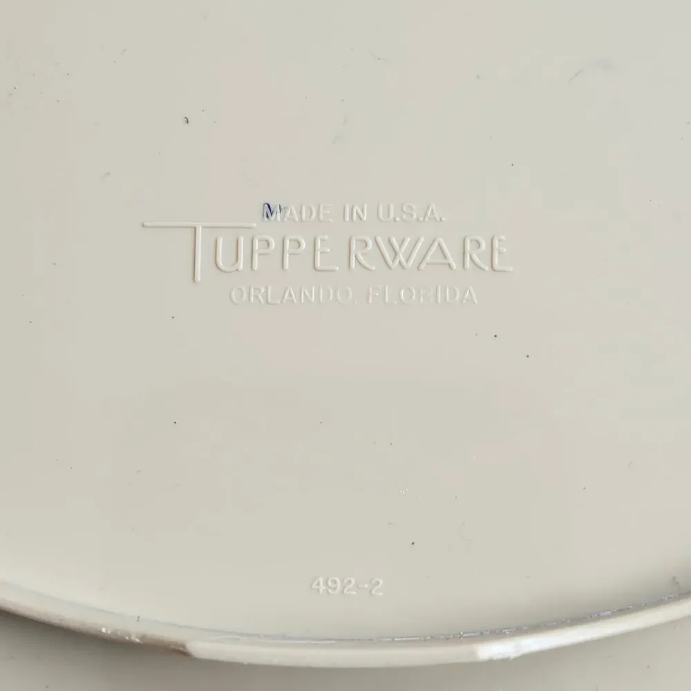 Vintage‎ Tupperware Dip N Serve 492-2 Beige Round Chip Veggie Tray Bowl Lid USA